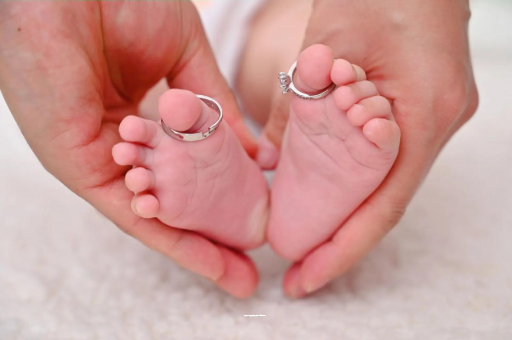 梅河口宝宝大便里有血